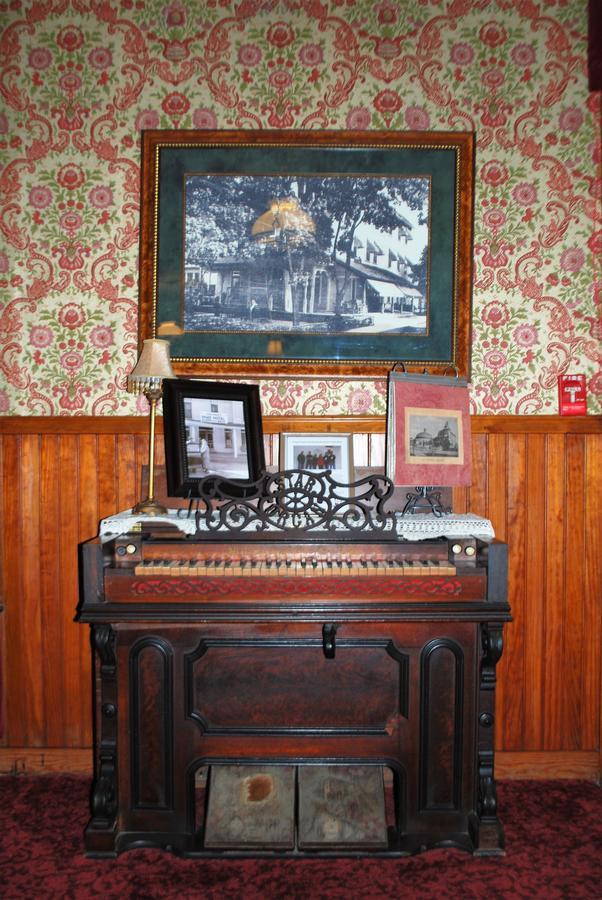 بوت-إن-باي The Historic Park Hotel المظهر الخارجي الصورة